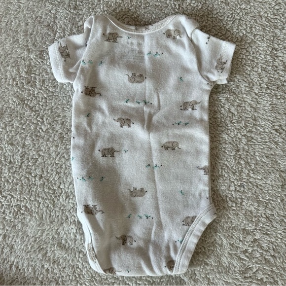 Bundle of Newborn Onsies - Picture 8 of 14